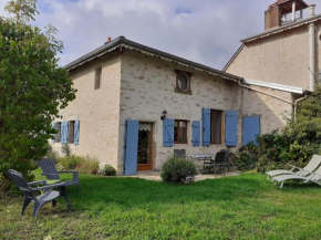 Gîte familial calme avec jardin, wifi et équipements bébé, animaux acceptés - FR-1-584-92